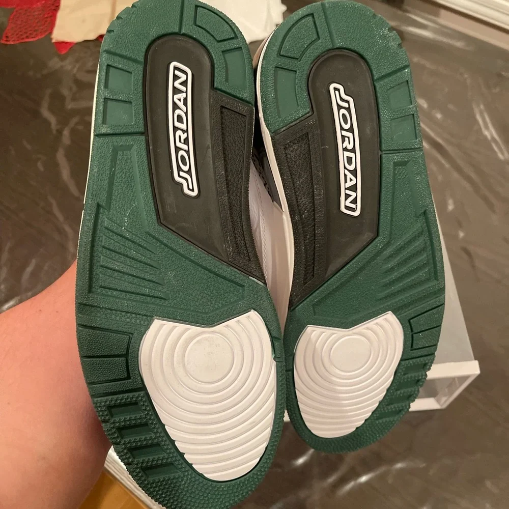 Authentic Jordan 3 retro Oregon ducks pit crew white - Picture 3 of 5